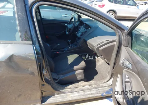 2016 Ford Focus Se из США, поврежденный, VIN 1FADP3KE5GL360354